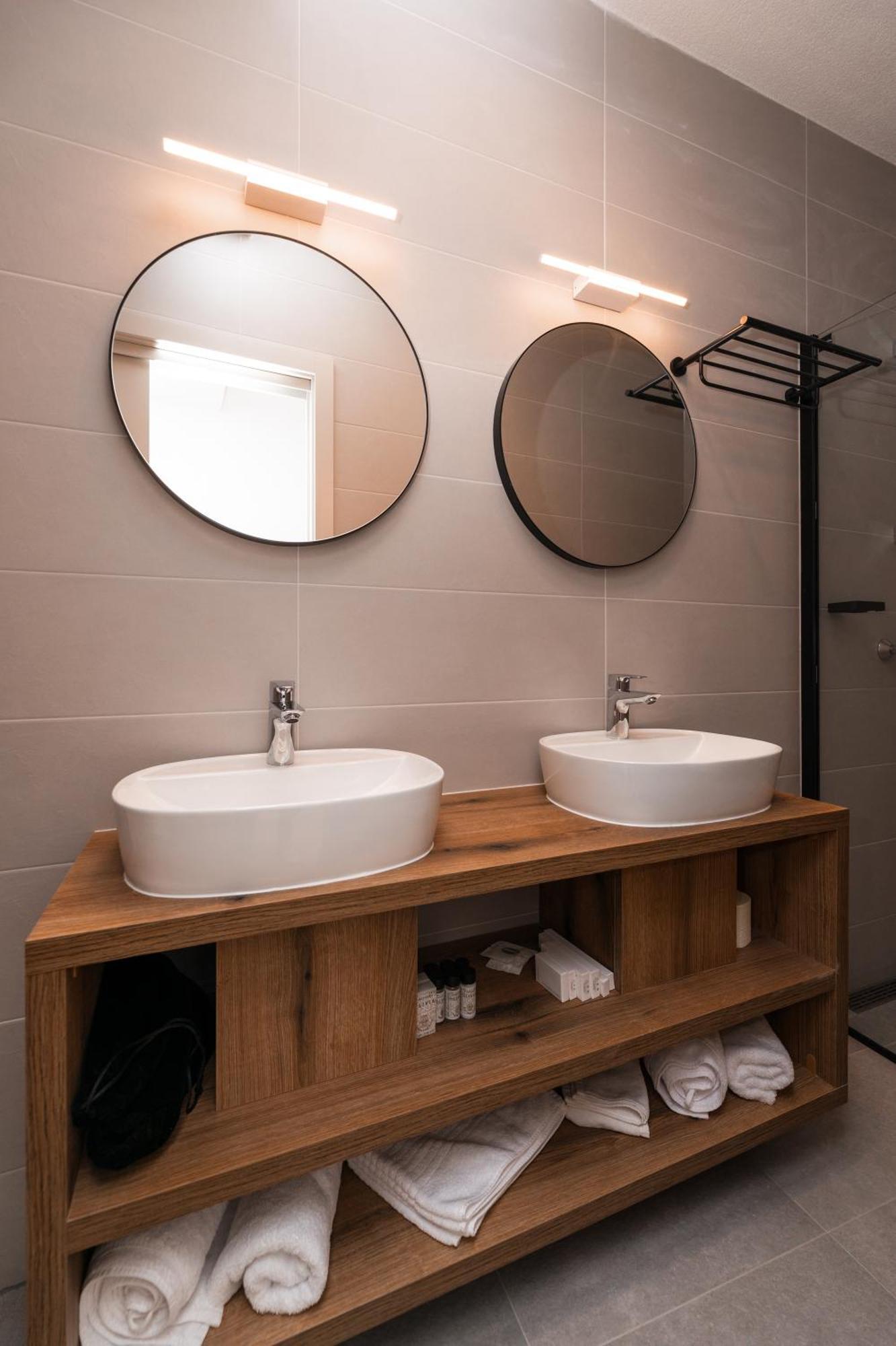 Hotel Sveta Ana Donji Humac Bagian luar foto